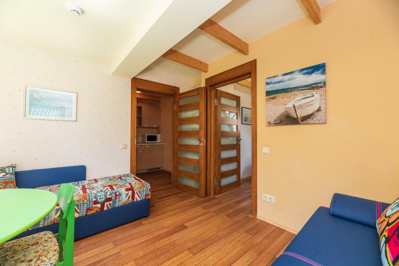 Vila Pri Rouzes Palanga Exteriör bild